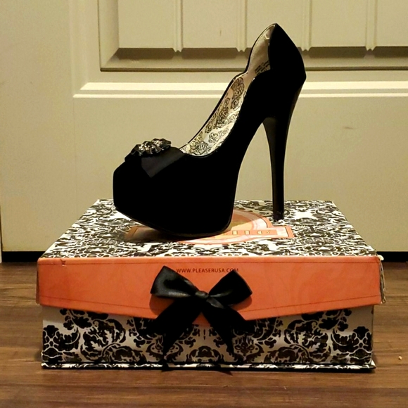 Platform pumps - Picture 2 of 3